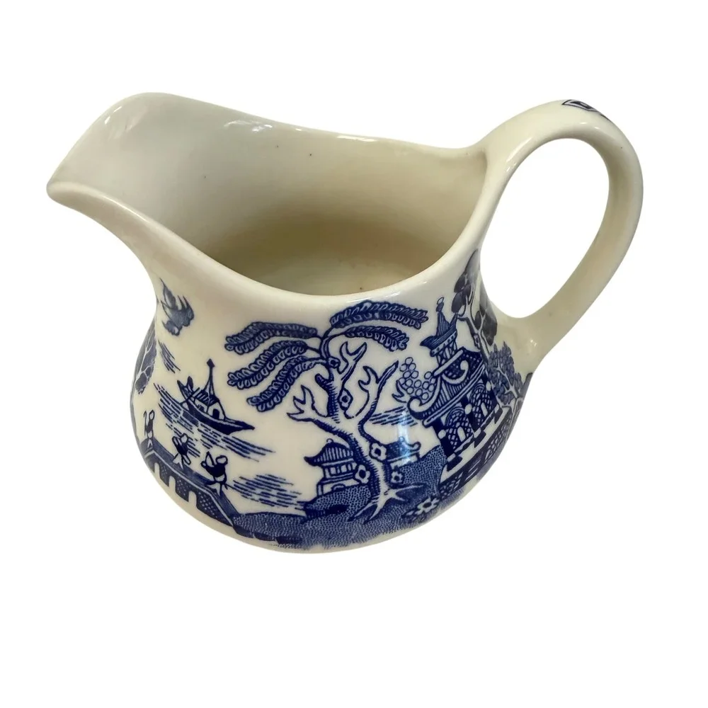 English Ironstone Old Willow Creamer Pitcher Blue White Chinoiserie England